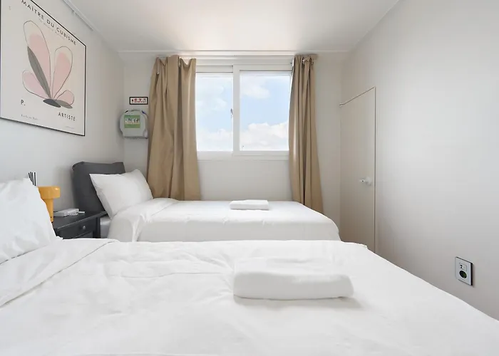 Panoramic View Station 2br Newly Built - For Foreigners Only Seul